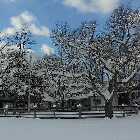 Bourbon Trail Cabin On The Farm Lawrenceburg Exterior foto